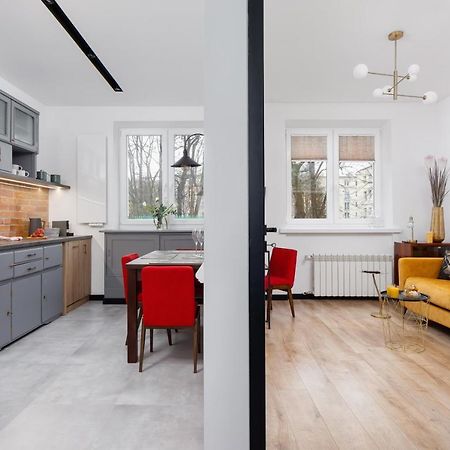 Apartments Osiedle Szkolne Cracow By Noclegi Renters Красков Екстериор снимка