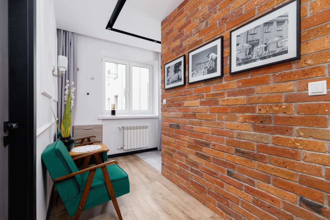 Apartments Osiedle Szkolne Cracow By Noclegi Renters Красков Екстериор снимка
