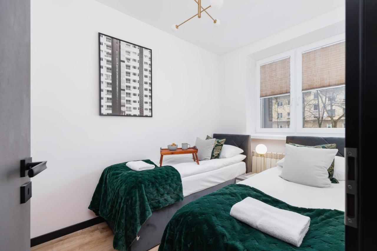 Apartments Osiedle Szkolne Cracow By Noclegi Renters Красков Екстериор снимка