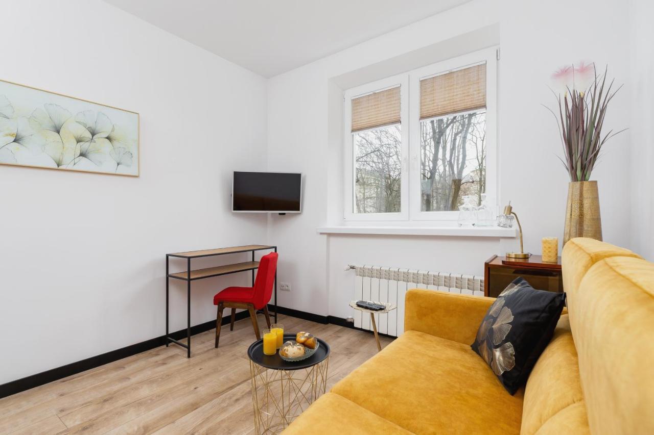 Apartments Osiedle Szkolne Cracow By Noclegi Renters Красков Екстериор снимка