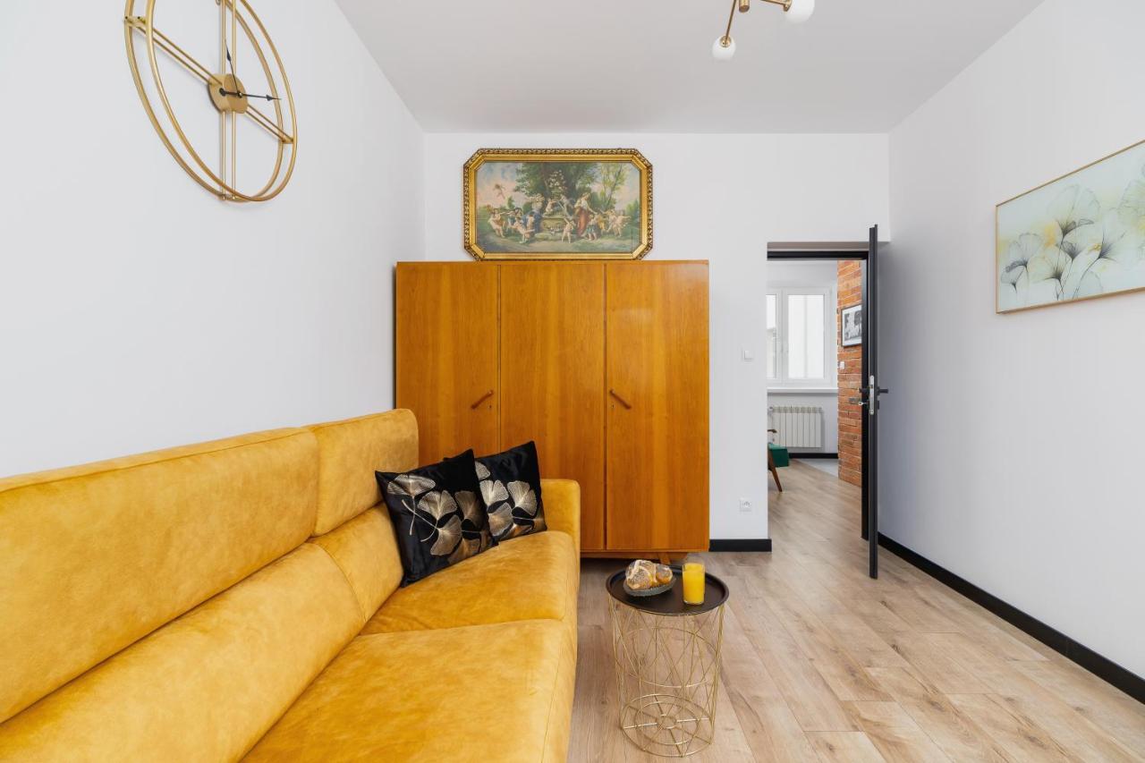 Apartments Osiedle Szkolne Cracow By Noclegi Renters Красков Екстериор снимка